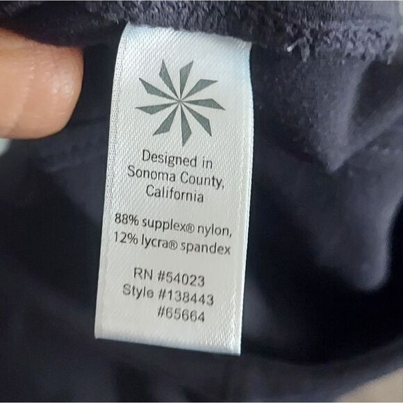 Athleta Metro High Waisted Legging - Black - XSP - Picture 6 of 7